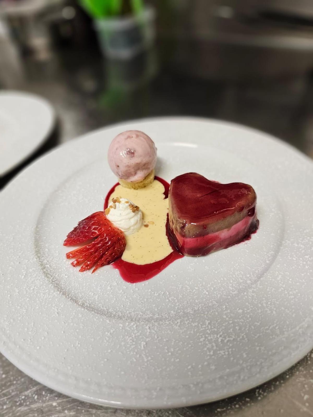 Lodge Hotel De Sommedieue Verdun 외부 사진