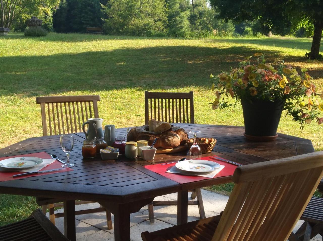 Lodge Hotel De Sommedieue Verdun 외부 사진